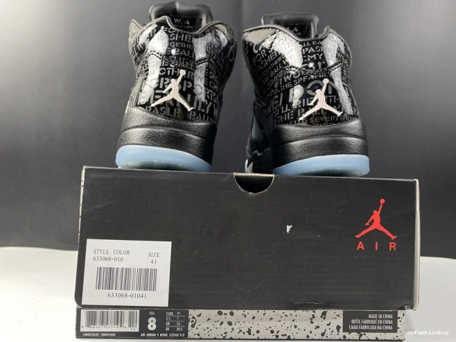 Doernbecher AIR 633068-010 Jordan Retro 5 0720